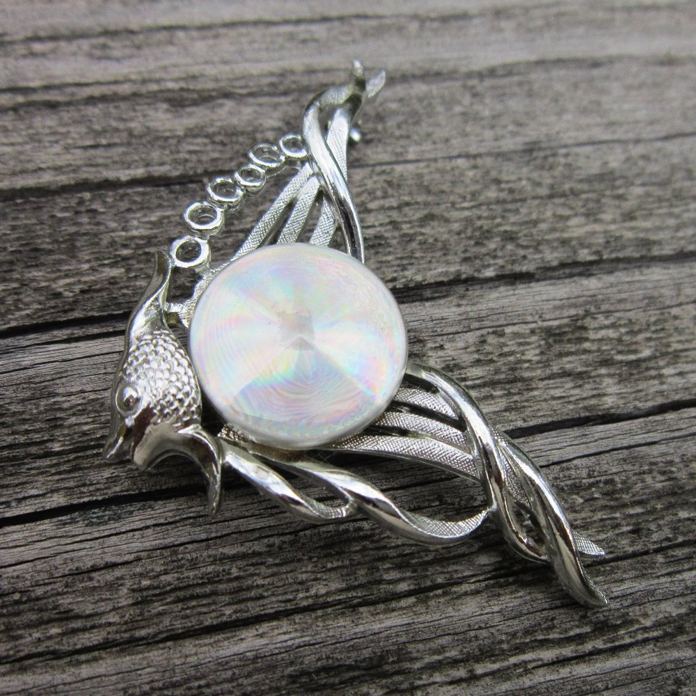 Irridescent Fish Pin/ Brooch Silvertone Rainbow Jewels Corp Vintage 1960s Funky